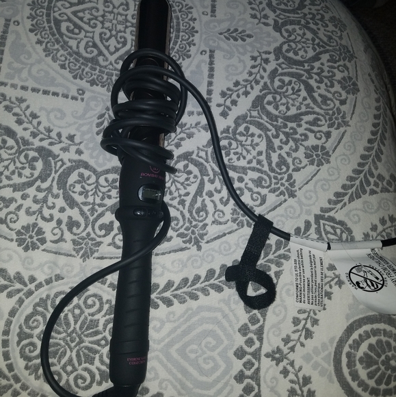 bombay hair Accessories - Bombay Hair 32mm rose gold curling wand